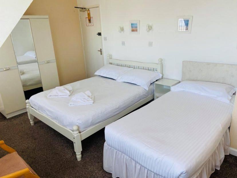 Seawold Guest House Saint-Brélade Extérieur photo